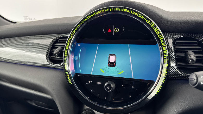 MINI Hatchback 1.5 Cooper Exclusive Premium 5dr Auto Petrol Hatchback